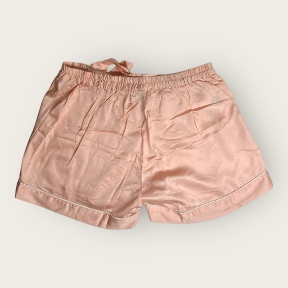 NWT | Ettitude | Signature Sateen Drawstring Shortie | Pink/White | Large - Picture 4 of 10